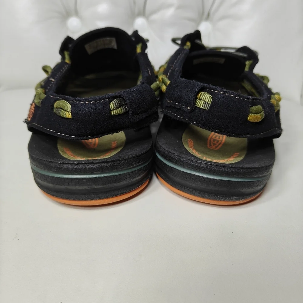 KEEN Uneek Bungee Cord Camo Green Black Braided Woven Sandals Men's Shoes Size 8